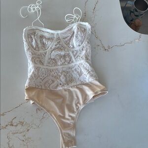 Superdown White and Tan Bra with Lace Details